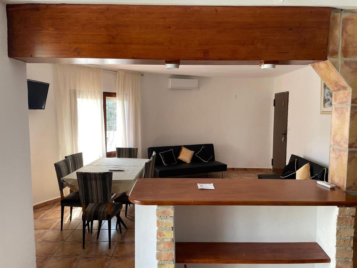 Maryvilla Zohra Calpe Exterior foto